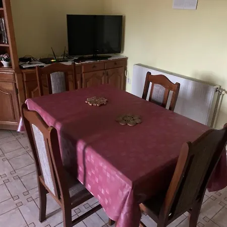 Πανσιόν Joerghy Haus *